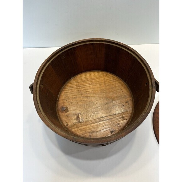 Vintage Shaker Wood Sewing Box with Swing Handle Storage Brass Banded Lid - Picture 15 of 16